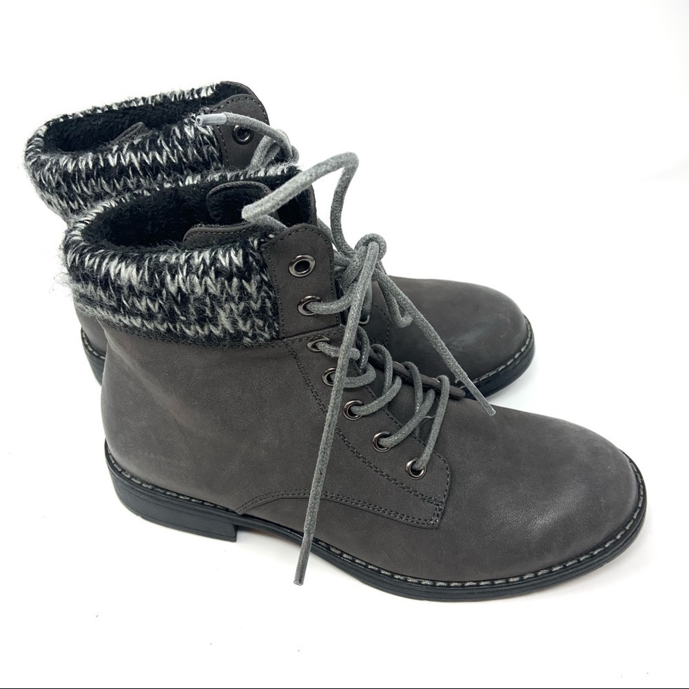 GINA Ankle Boots NWOT